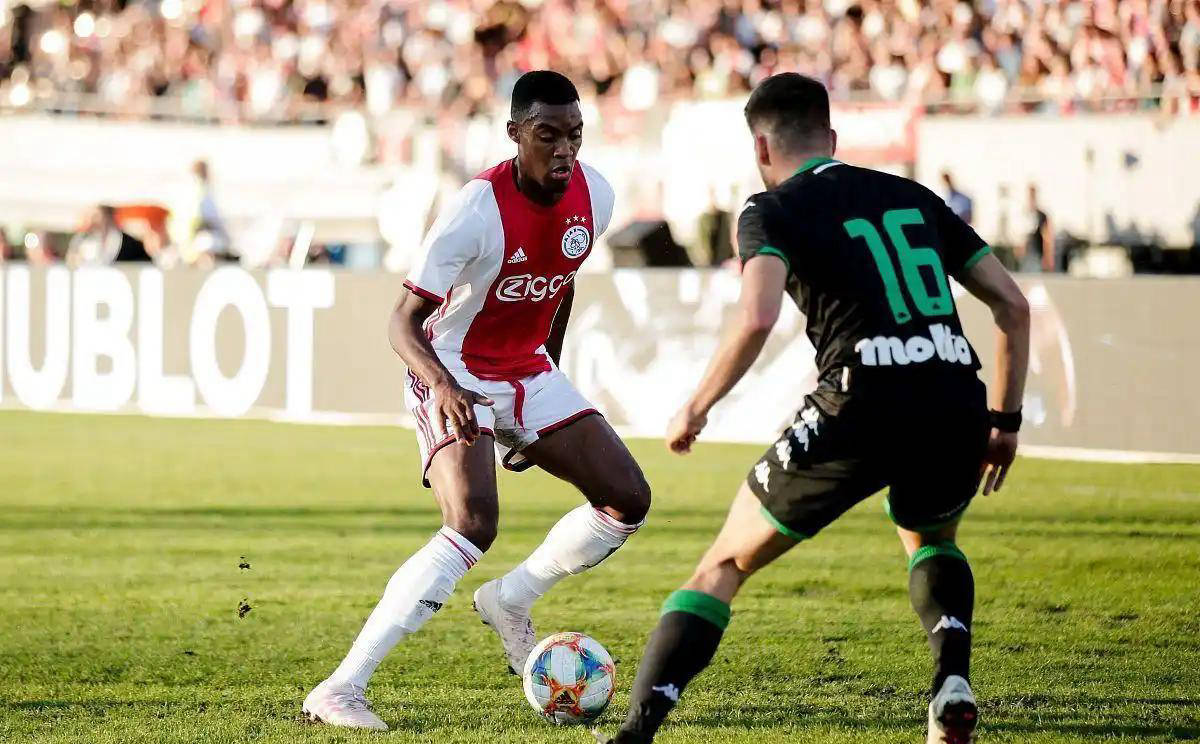 球员对抗的 球员对抗的