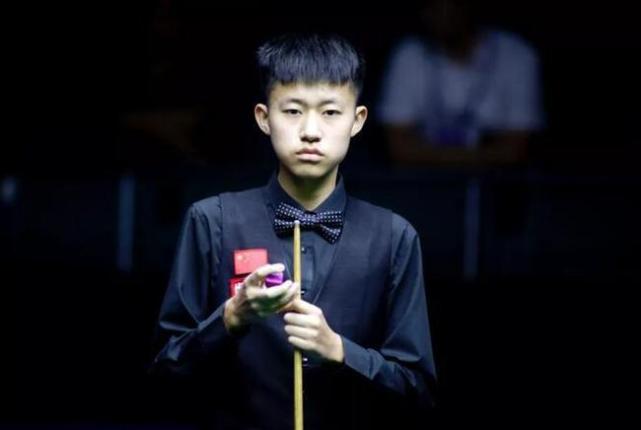 导致赛季中 导致赛季中