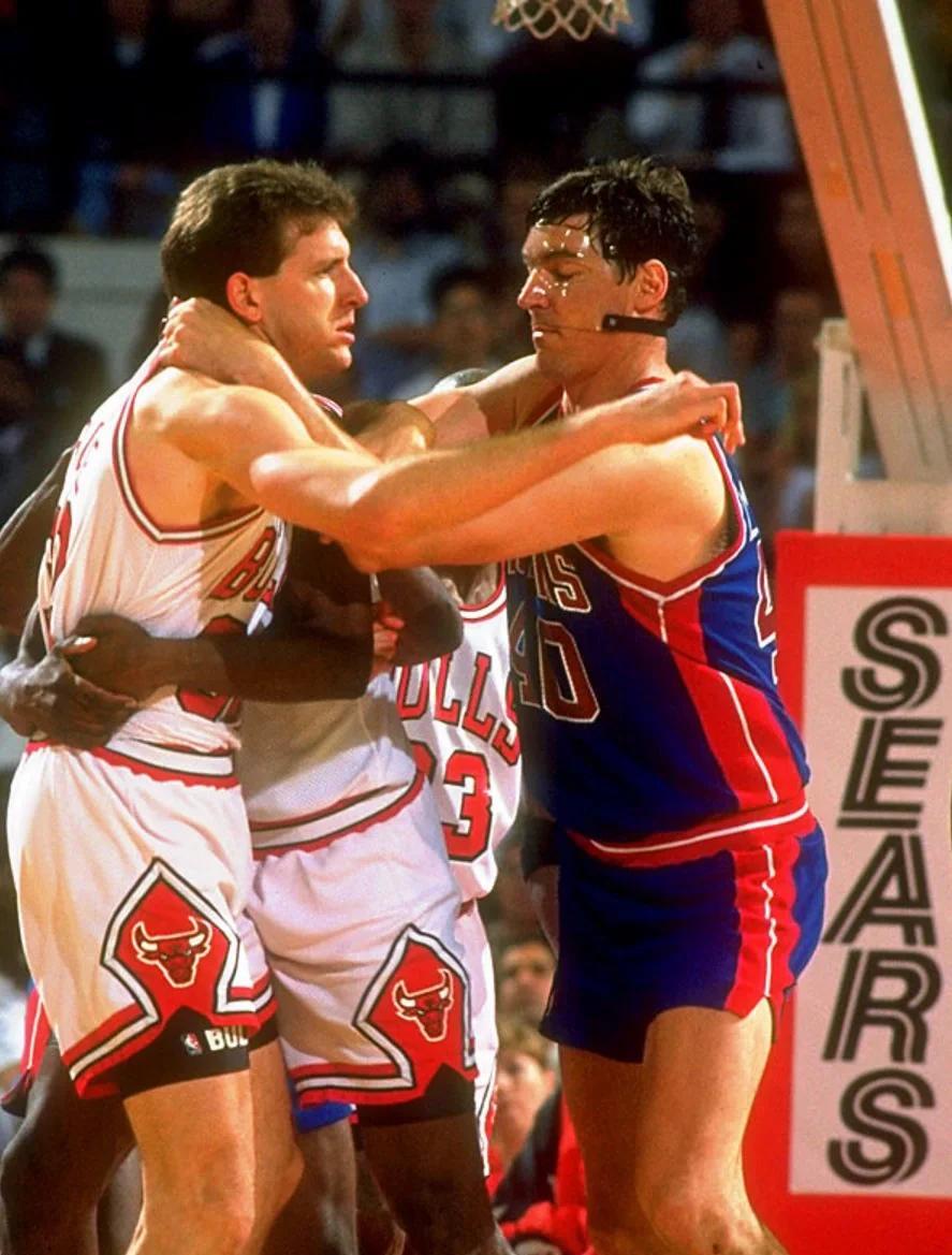 其次相互战 其次相互战