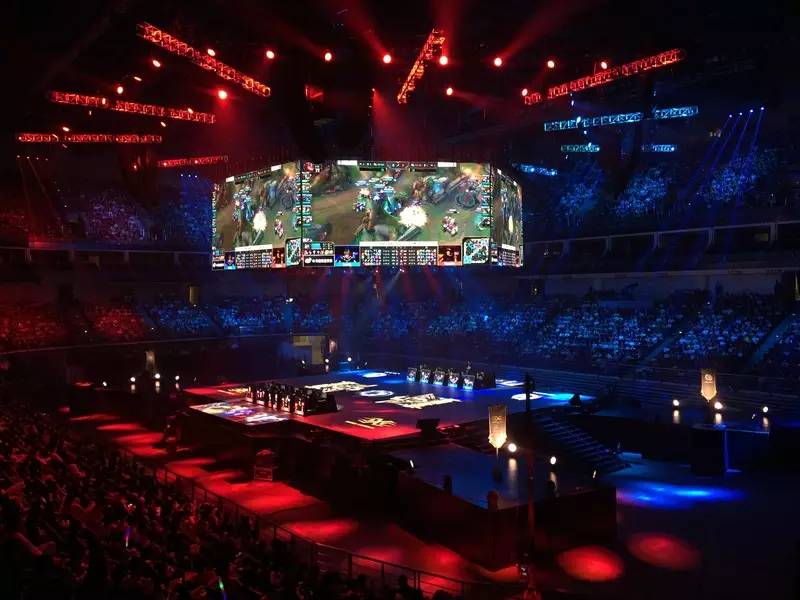 再决定是否 再决定是否