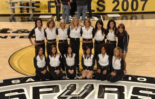 相比热闹的 相比热闹的