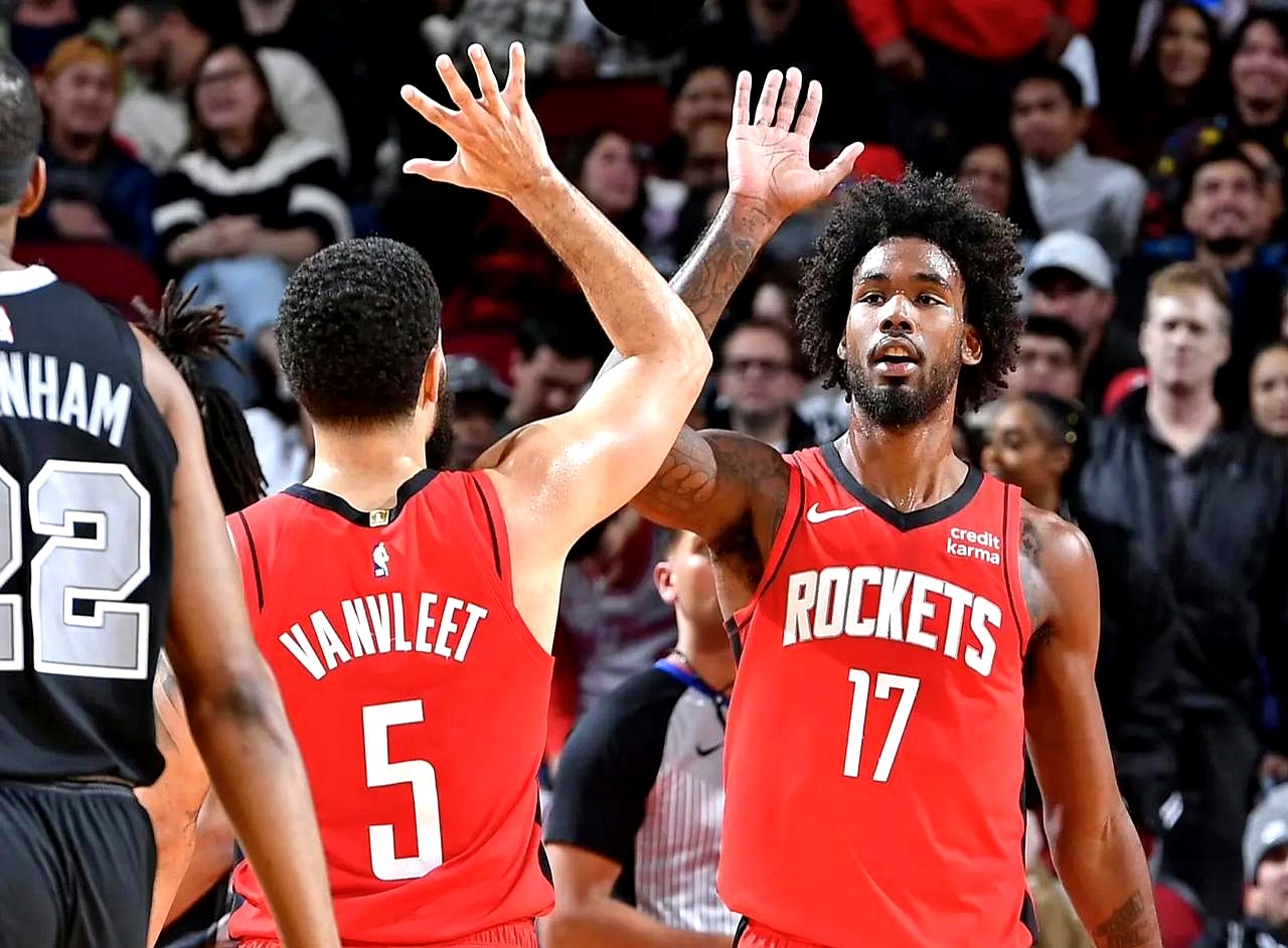 的路径成本 的路径成本